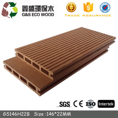 157 X 22mm পার্ক WPC ফাঁপা ডেকিং টেকসই Hdpe ডেক বোর্ড