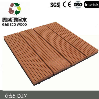 300 X 300 Wpc আলংকারিক ওয়াল প্যানেল কাঠের মেঝে Redrose Diy ইন্টারলকিং ডেক টাইলস